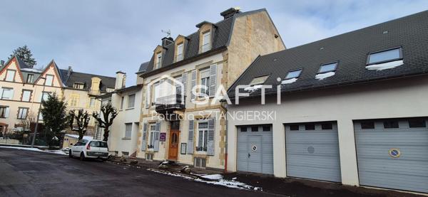 Immeuble de rapport, locations saisonnières, chambres d'hôtes, maison familiale, jardin, 3 garages.