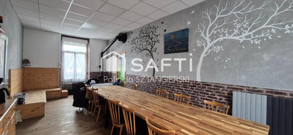 Immeuble de rapport, locations saisonnières, chambres d'hôtes, maison familiale, jardin, 3 garages.