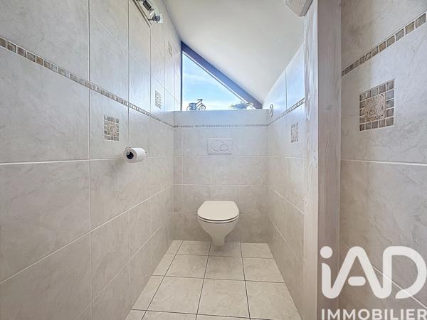 Maison à vendre 10 pièces 210,35 m² Annecy