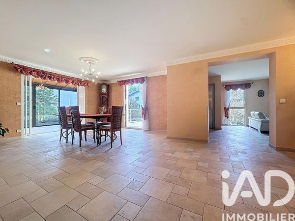 Maison à vendre 10 pièces 210,35 m² Annecy