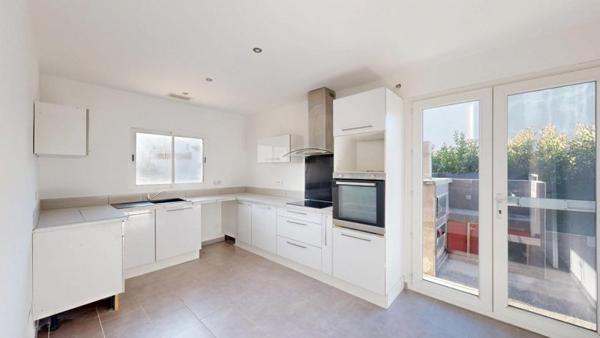 Vente / Ensemble de 2 maisons