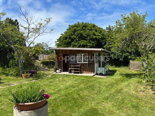 Vente
                Maison91,69 m² - 6 Pièces -
                    SOULAC SUR MER (33780)