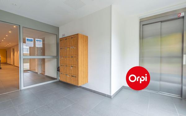 Appartement à vendre    3 pièces • 61 m2 Mions