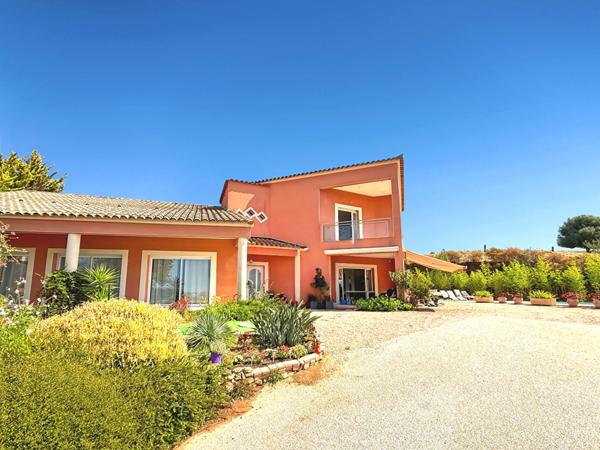 A VENDRE MAISON TYPE T3 ALATA 20167