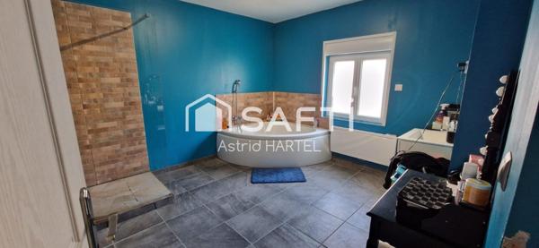 Belle Maison Semi-Mitoyenne de 210 m²