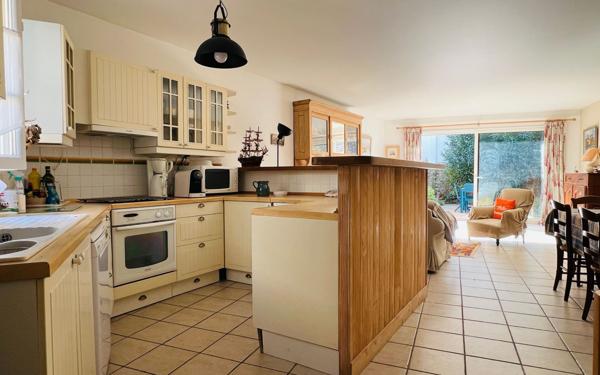 Maison à vendre    4 pièces •  La Couarde-sur-Mer