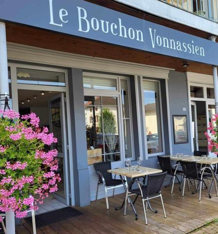 Fond de commerce restauration, en plein coeur de Vonnas