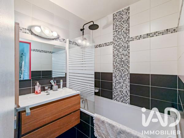 Location appartement 2 pièces 49 m² Alfortville