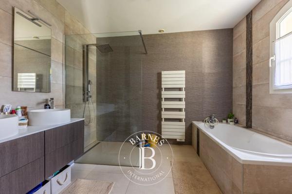 Nantes, Maison 7 Chambres -  245 m² à vendre