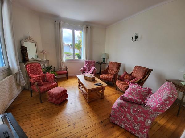 CENTRE VILLE - Charmante maison rénovée avec jardin