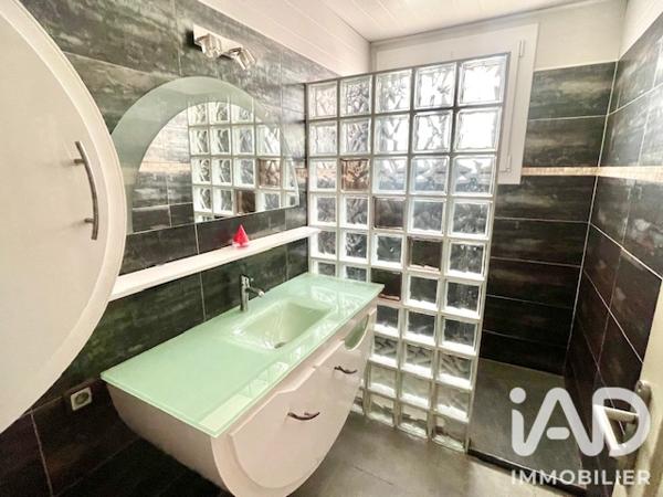 Maison à vendre 6 pièces 150 m² Villeneuve-le-Roi