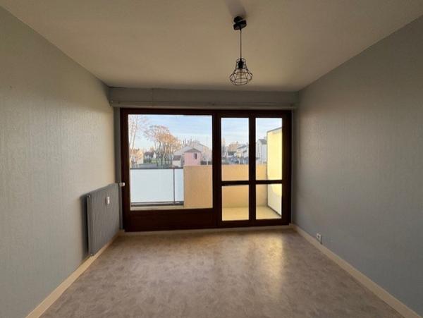 A Vendre - Appartement SEZANNE - TYPE 3