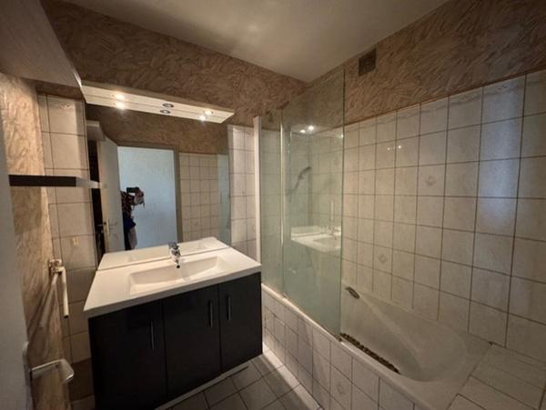 A Vendre - Appartement SEZANNE - TYPE 3