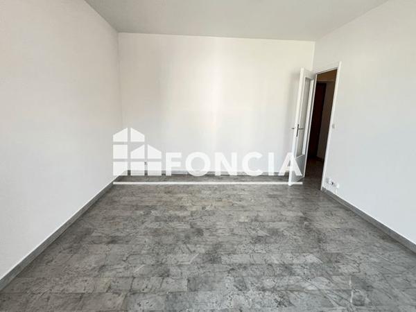 Location Studio 28.21 m² - 2 AVENUE DE NICE Cagnes-sur-mer 06800