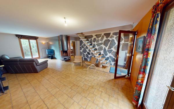 Maison à vendre    6 pièces • 133 m2 Metz