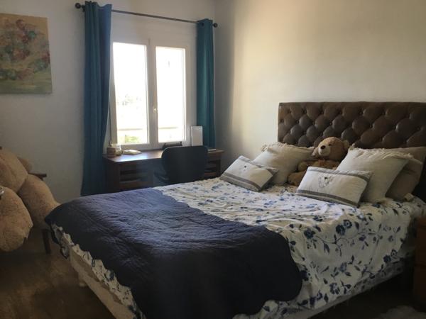 Garéoult (83136) Grande maison de village 5 pièces en parfait état