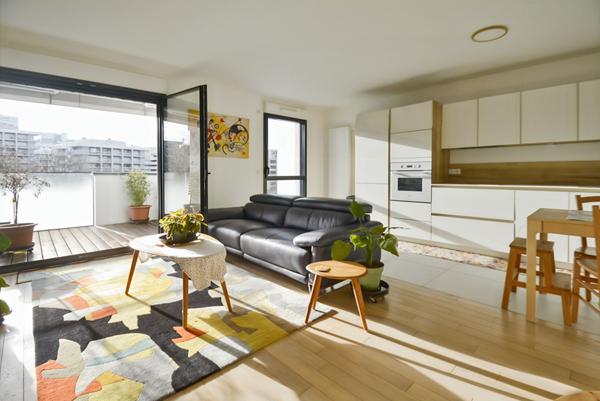 IMMEUBLE 2022 - 3P- TERRASSE - PLEIN SUD - ETAT IMPECCABLE