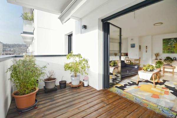 IMMEUBLE 2022 - 3P- TERRASSE - PLEIN SUD - ETAT IMPECCABLE