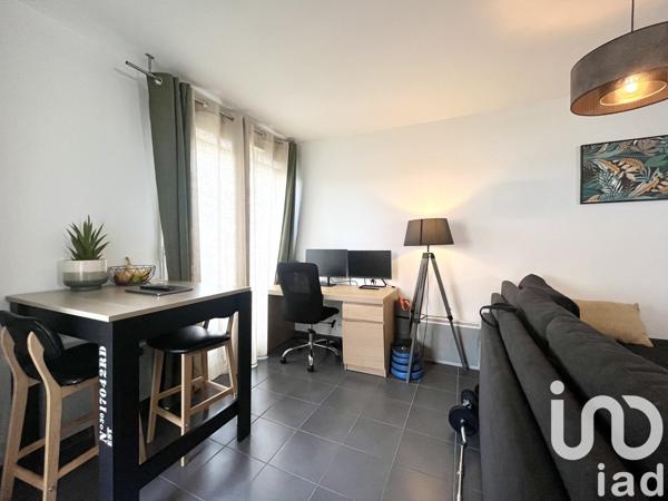 Appartement 2 pièces de 47 m² à Savigny-le-Temple (77176)