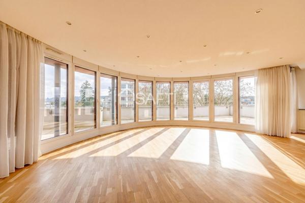 Duplex d'exception en Centre-ville rue HOUDAN- 141m2 avec terrasse