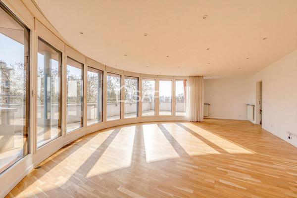 Duplex d'exception en Centre-ville rue HOUDAN- 141m2 avec terrasse