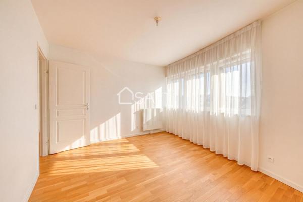 Duplex d'exception en Centre-ville rue HOUDAN- 141m2 avec terrasse