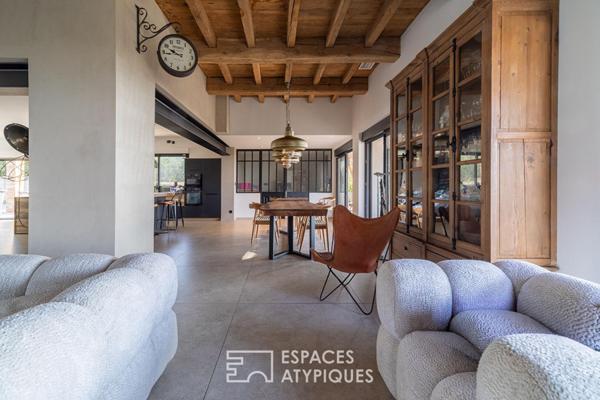 Propriété d’exception: villa contemporaine, les pieds dans l’eau