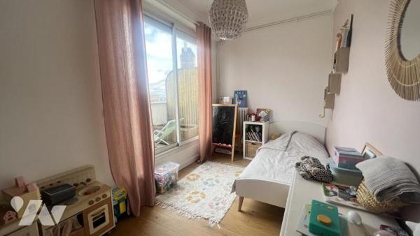 NANTES RUE DU CALVAIRE - Appartement T4