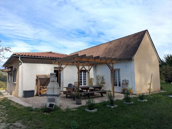 Le Bugue maison de 111 m² de plain pied entièrement rénovée