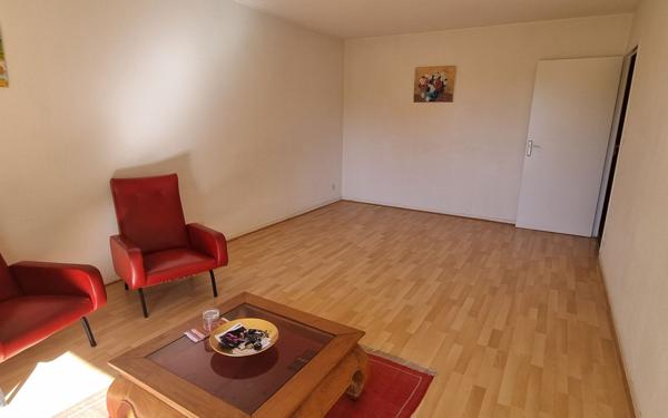 Appartement à vendre    4 pièces • 78 m2 Bordeaux