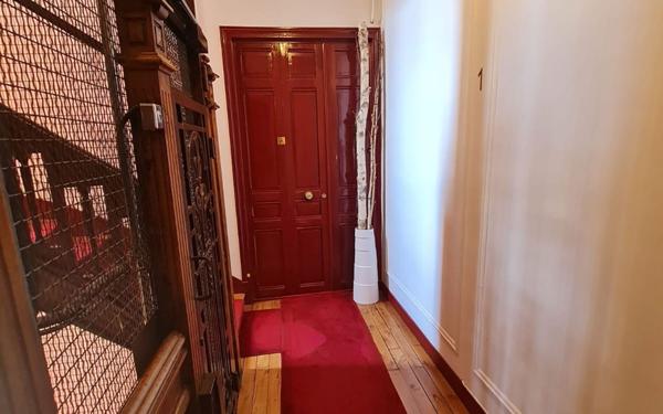 Appartement à louer    5 pièces • 84,68 m2 Enghien-les-Bains