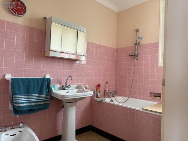 Maison à vendre à Pabu dans les Côtes-d'Armor (22200), ref : 22064-1277