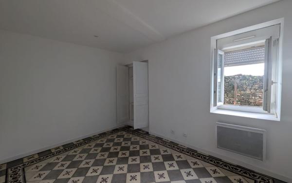 Appartement à louer    2 pièces •  Sernhac