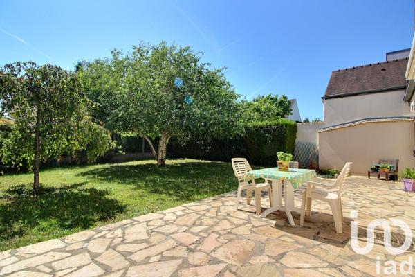 House for sale 6 rooms 150 m² Viry-Châtillon