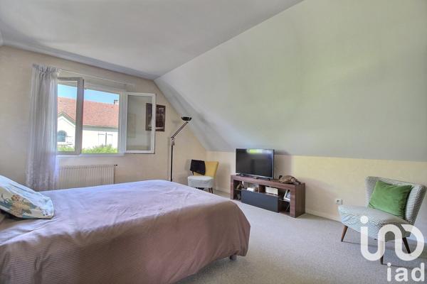 House for sale 6 rooms 150 m² Viry-Châtillon