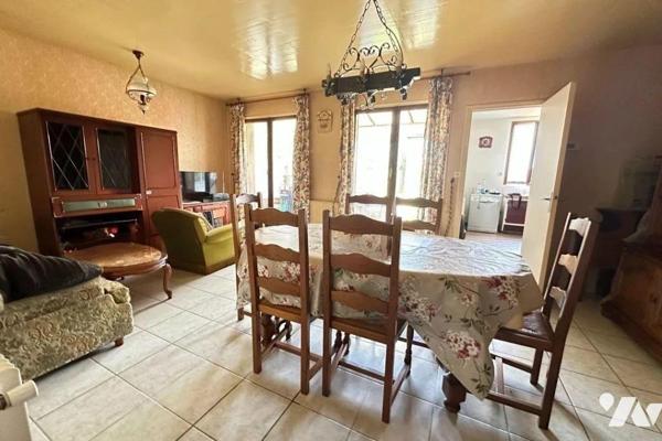 A Vendre maison à FRANQUEVILLE-SAINT-PIERRE (76520). Maison de plain-pied individuelle à rénove...