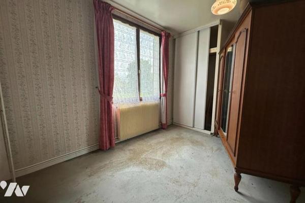 A Vendre maison à FRANQUEVILLE-SAINT-PIERRE

Maison individuelle de plain-pied à rénover, d'u...