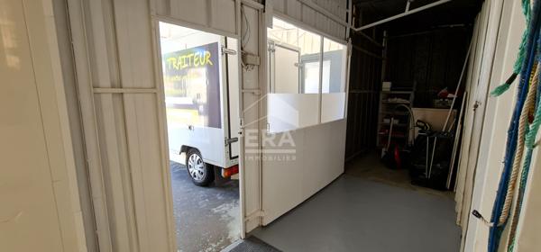 Vente MURS COMMERCIAUX - Entièrement équipé d'une cuisine professionnelle !