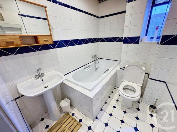 Appartement à vendre  2 pièces - 42,10 m 2   LYON  - 69003