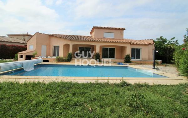 CLAIRA : maison T6 avec piscine (165 m²) à louer