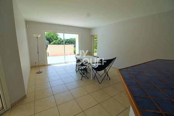 CLAIRA : maison T6 avec piscine (165 m²) à louer