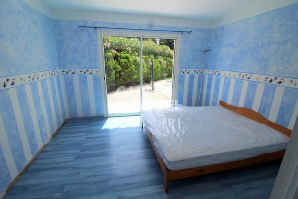 CLAIRA : maison T6 avec piscine (165 m²) à louer