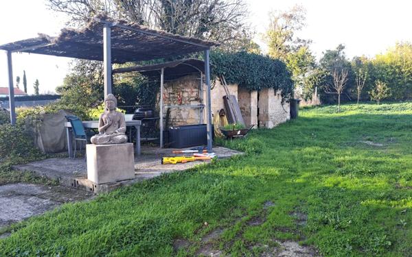 Maison à vendre    6 pièces •  Saint-Médard-d'Aunis