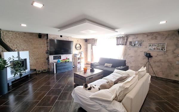 Maison à vendre    6 pièces •  Saint-Médard-d'Aunis