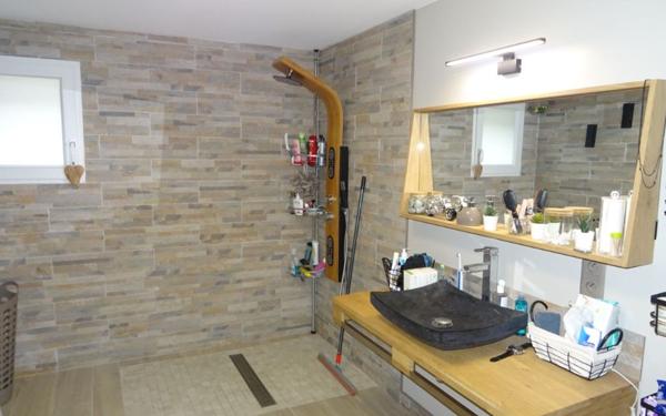 Maison à vendre    6 pièces •  Saint-Médard-d'Aunis