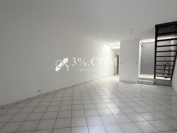 Maison
                                                                                                                                                                                                                                                                                                                        5 pièce(s)                                                                                                                                                                                                          4 chambre(s)                                                                                                                                                                                                          105  m²
