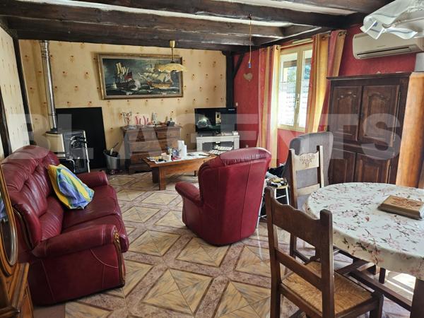 Pavillon de plain pied de 115 m² habitable avec 4 chambres sur un terrain de 820 m²