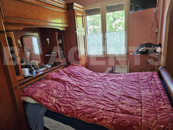 Pavillon de plain pied de 115 m² habitable avec 4 chambres sur un terrain de 820 m²