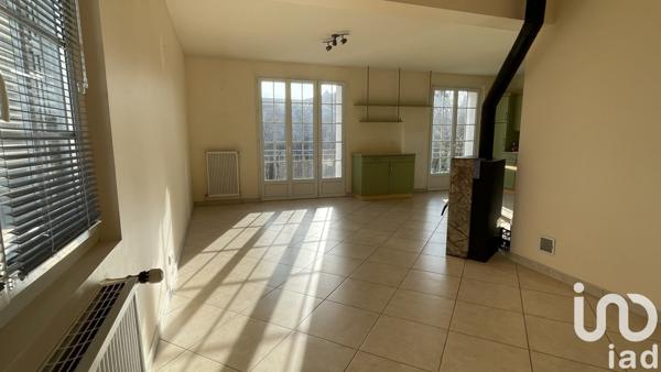 Maison 4 pièces de 90 m² à Mont-près-Chambord (41250)