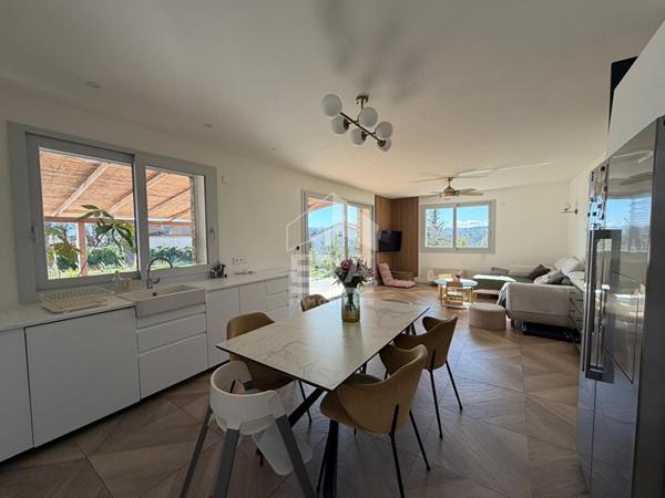 La Colle-sur-Loup - 170 m² habitables, jardin, piscine et aucune charge